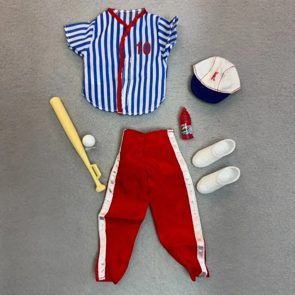 1998 Mattel Barbie Ken Sporting Life Fashions Clothing Baseball 68694